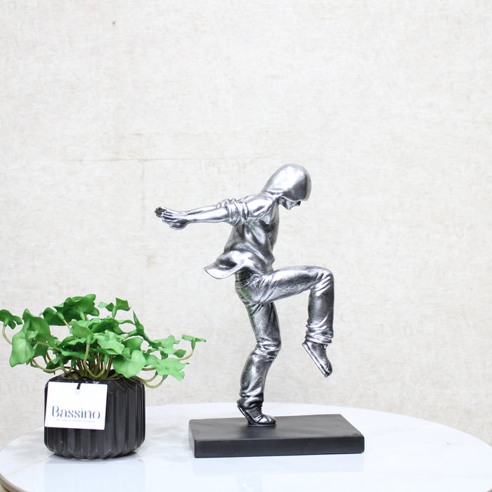 Decoration Figure Statue, Resin Street Dance Boy Action Statue Sculpture, Street Dance Competition Price BSP-8298 L15 W10 H27 CM