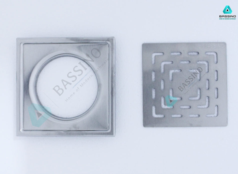 BASSINO 304 Grade Stainless Steel Floor Drain/Jali Square Plain Design with Trap
